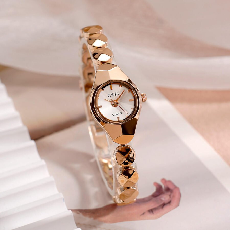 GEDI T658 Women's Mini Dial Bracelet Watch
